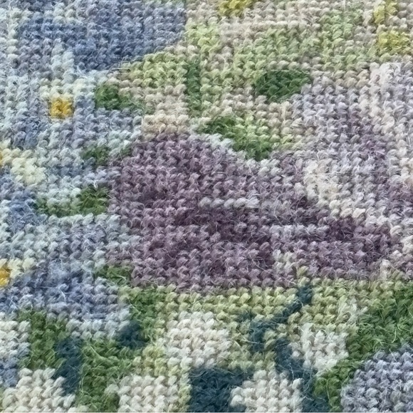 Vtg Handmade Needlepoint Framed Floral Bouquet Picture 26.5 x 22.5 Cottage Core - Picture 13 of 16